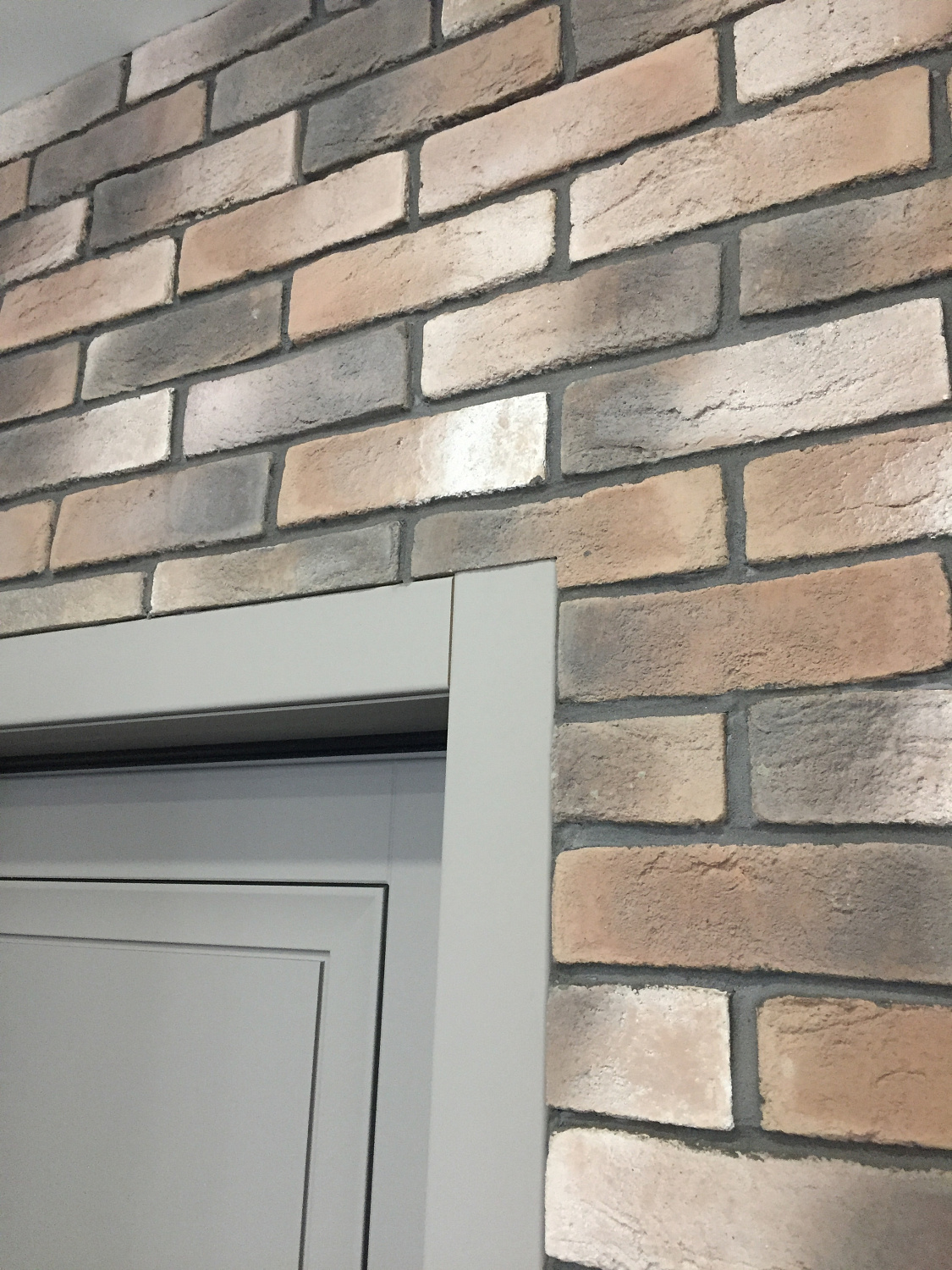 Установка межкомнатных дверей в Краснодаре, ЖК Победный (ул. Жигуленко)
